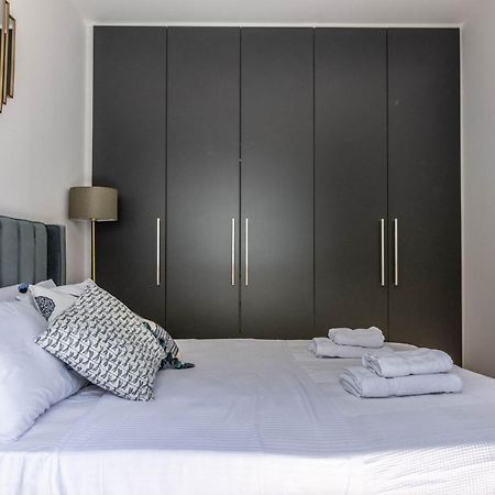 Delenco Trio Apartment Атина Екстериор снимка