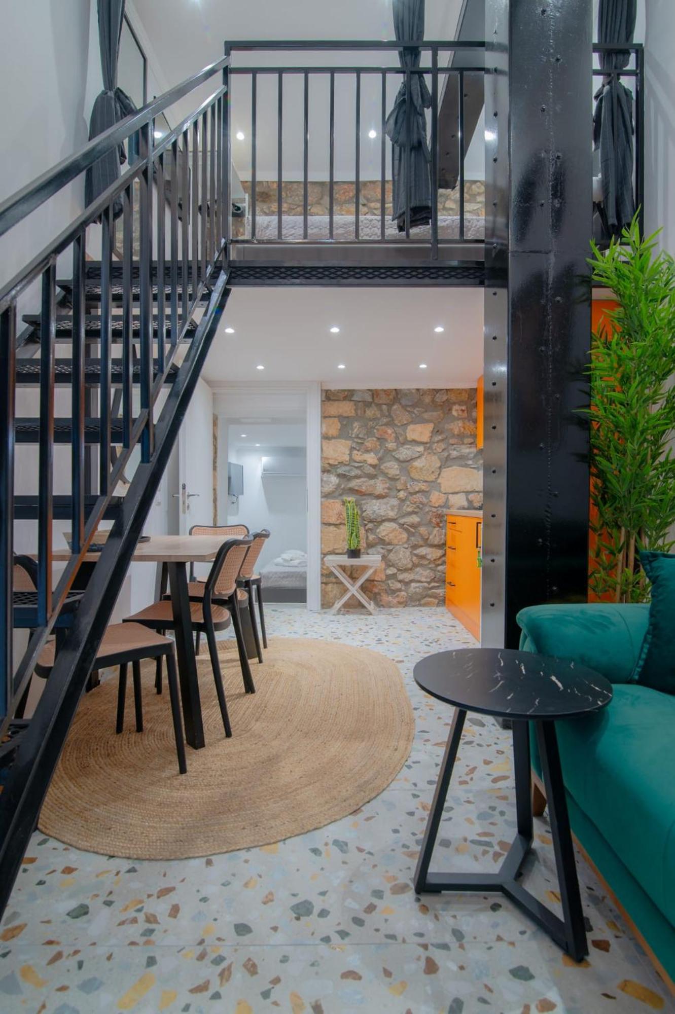 Delenco Trio Apartment Атина Екстериор снимка