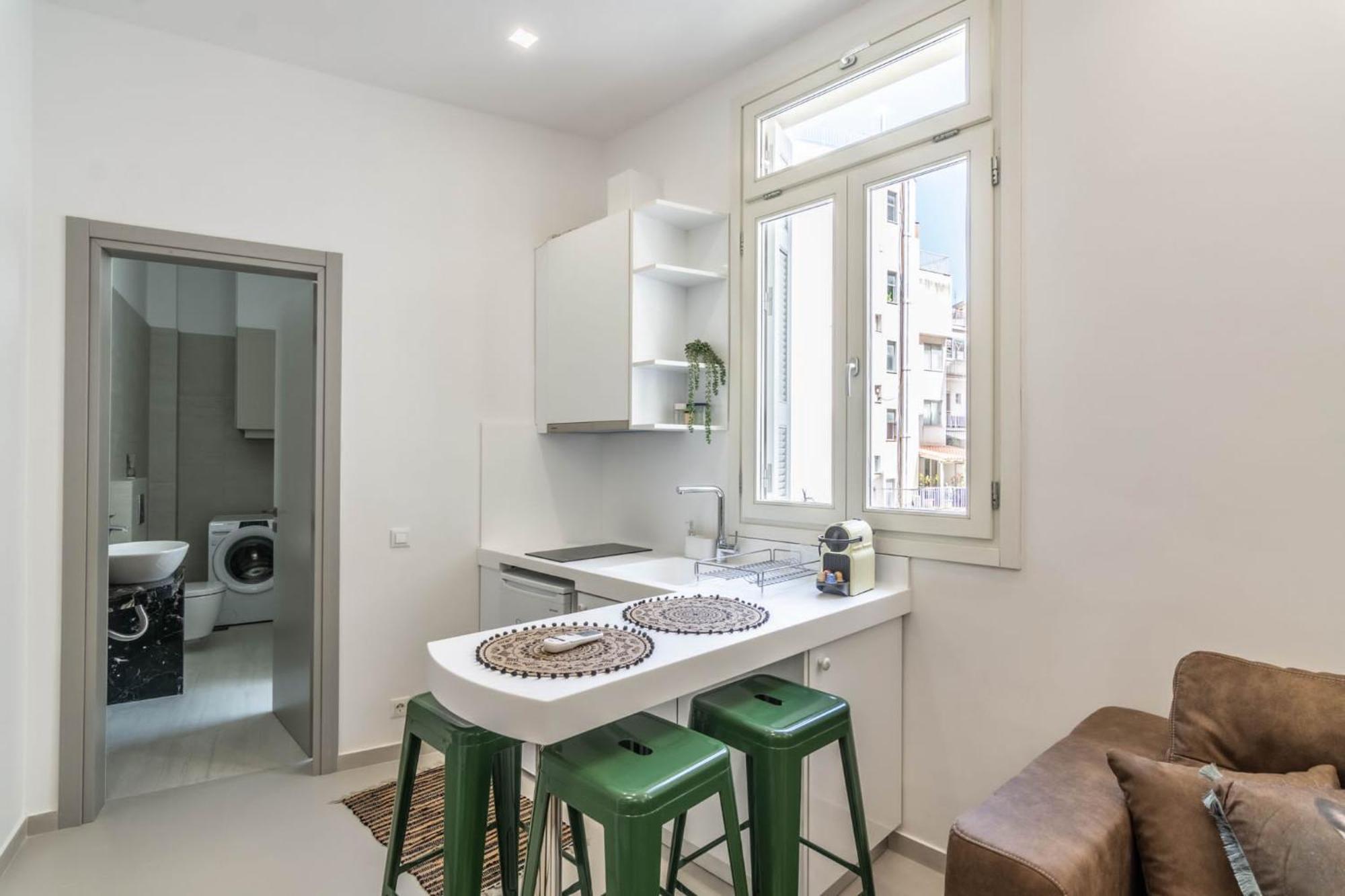 Delenco Trio Apartment Атина Екстериор снимка